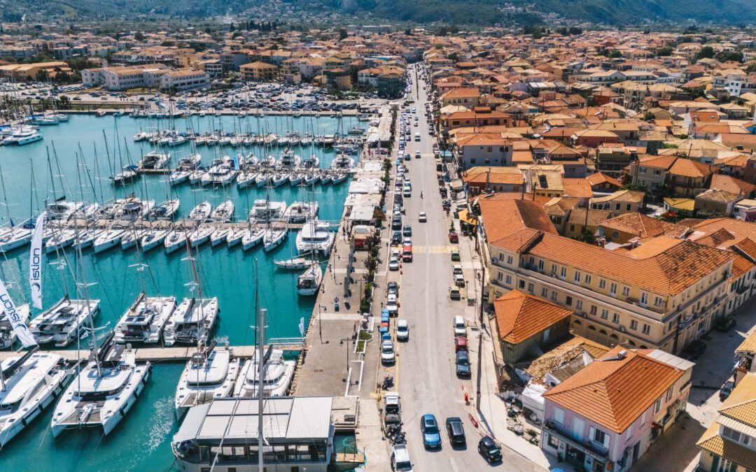 Sail a yacht in Greece | Charter Meetup Greece